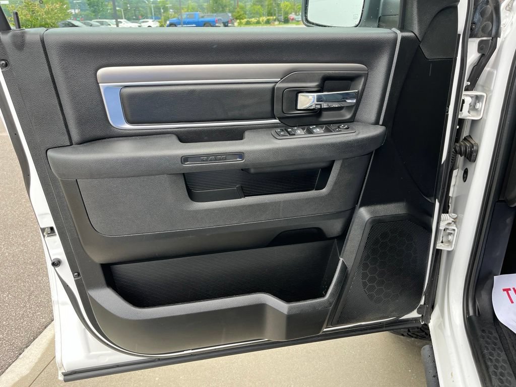 Used 2022 RAM 1500 Warlock w/ Electronics Group AWD/4WD image 6