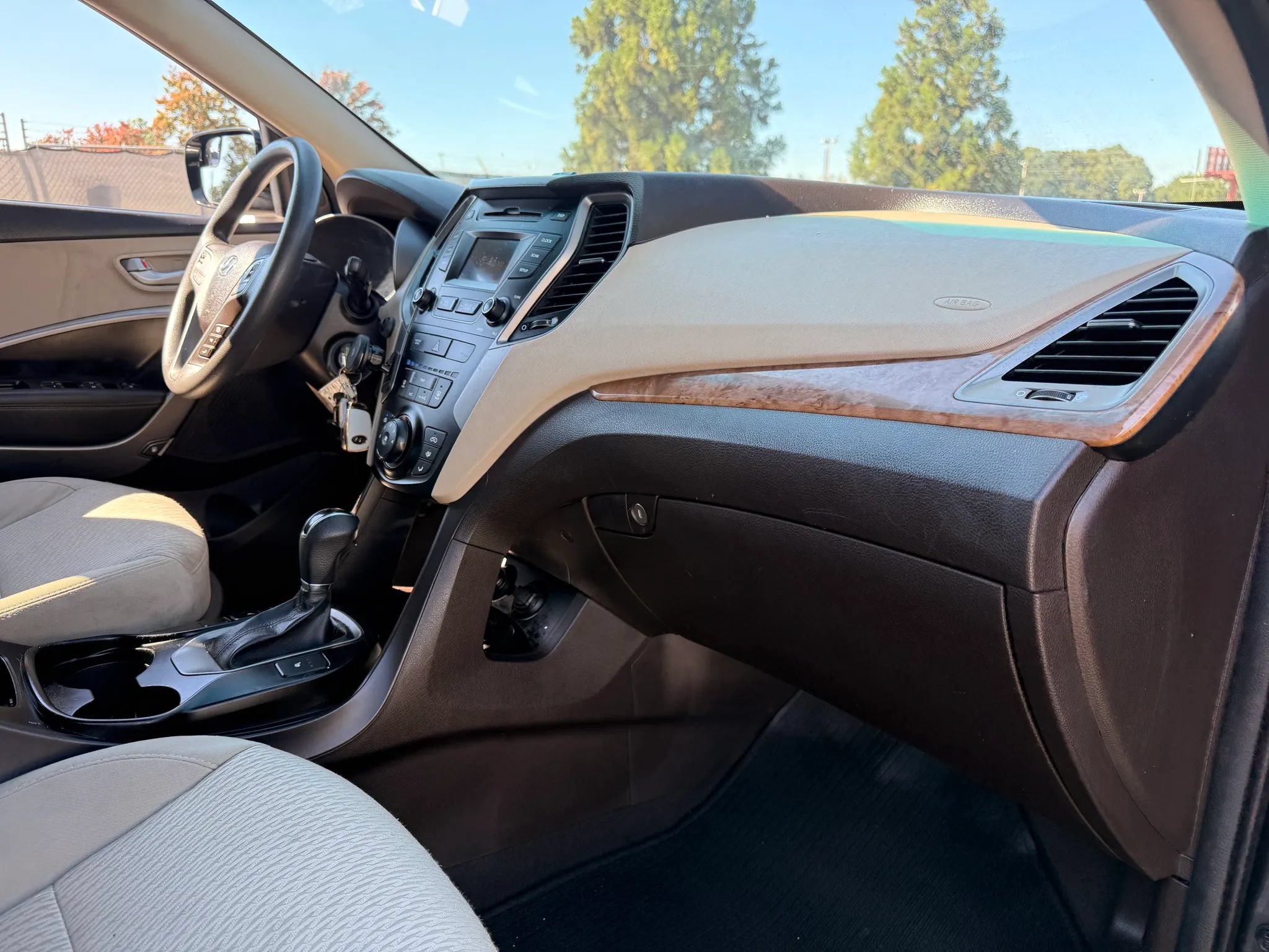 Used 2016 Hyundai Santa Fe Sport w/ Option Group 02 FWD image 19