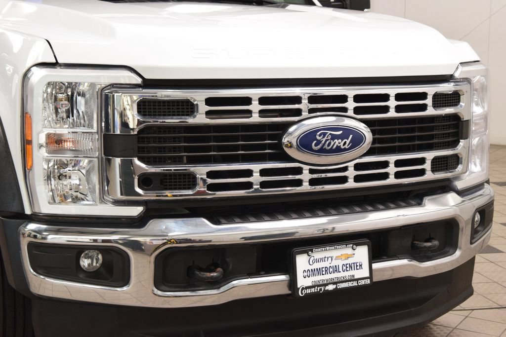 Used 2024 Ford F550 4x4 Crew Cab Super Duty w/ XLT Value Package image 7
