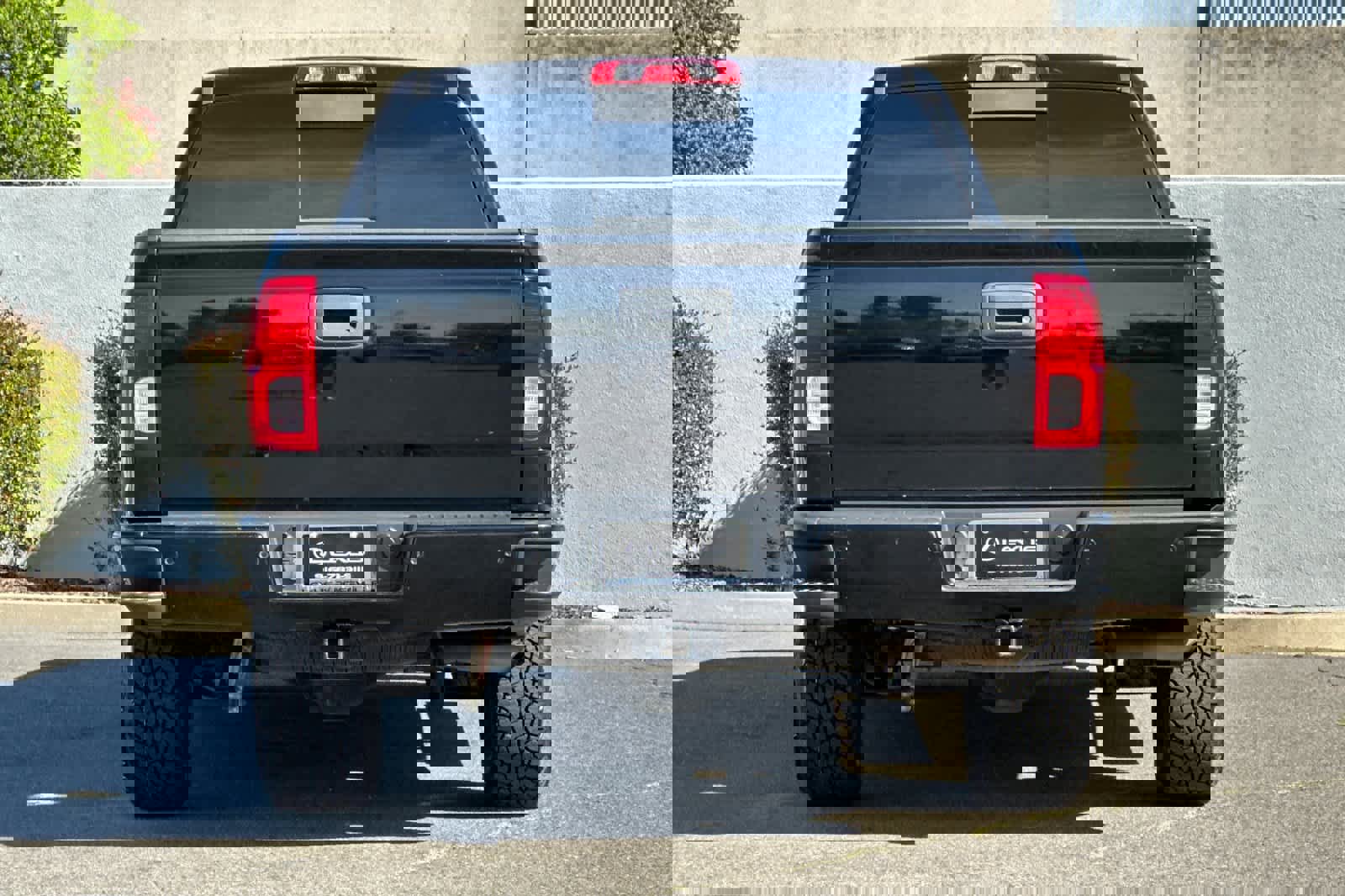 Used 2018 Chevrolet Silverado 1500 LTZ Z71 w/ LTZ Plus Package image 8