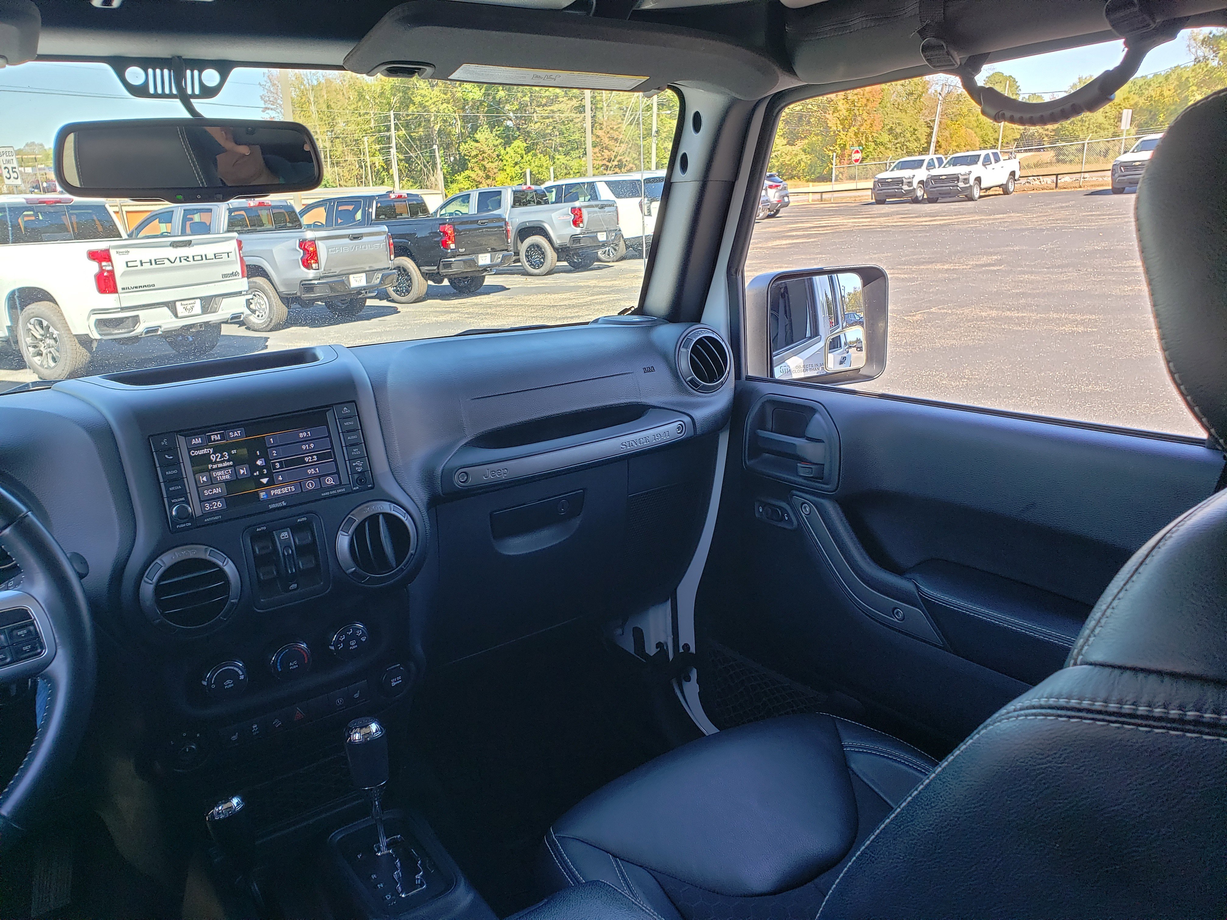 Used 2018 Jeep Wrangler Unlimited Sport image 37