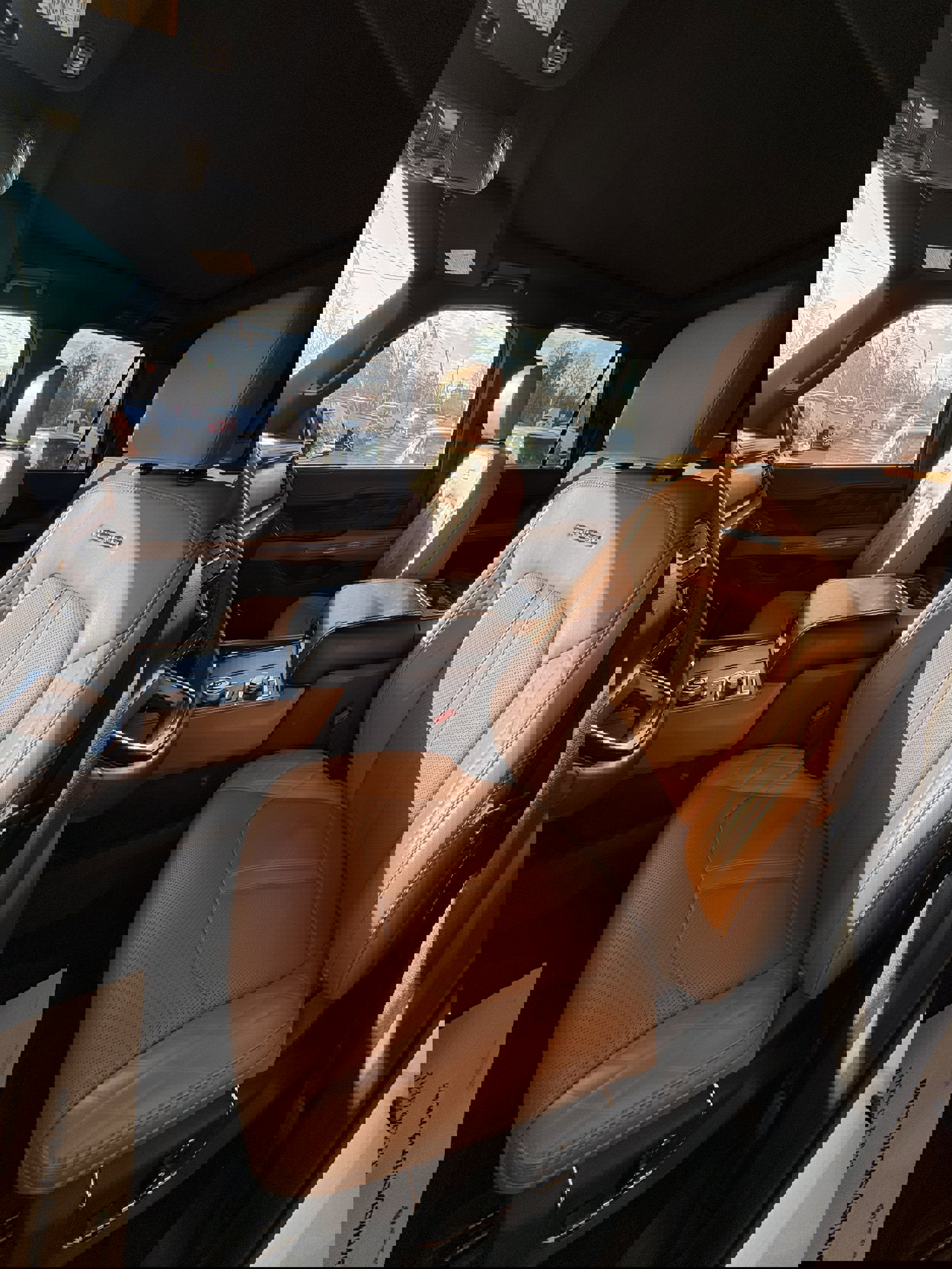 Used 2024 Ford Expedition Max Platinum AWD/4WD image 17