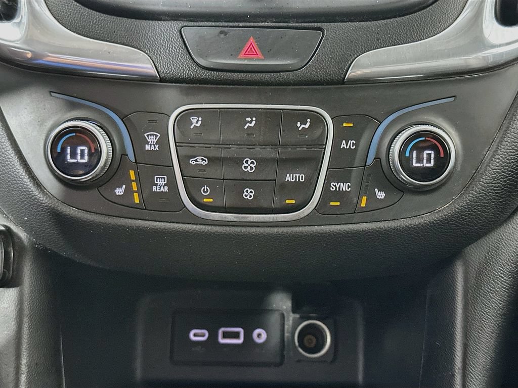 Used 2020 Chevrolet Equinox LT FWD image 18