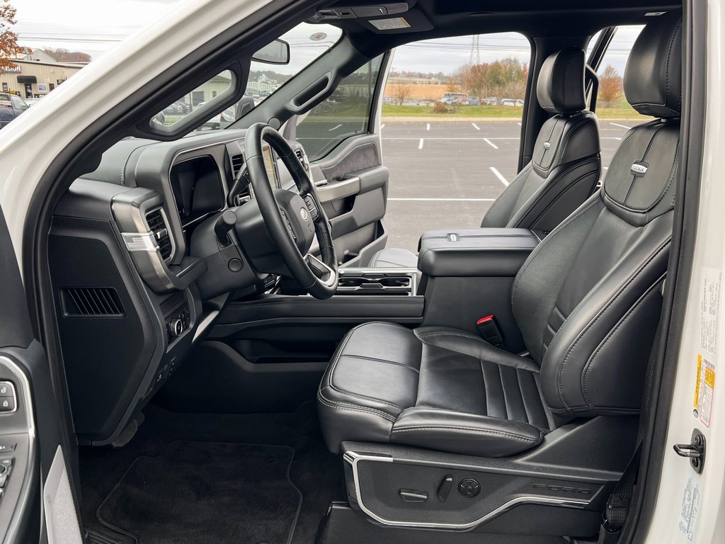 Used 2025 Ford F250 Platinum image 3