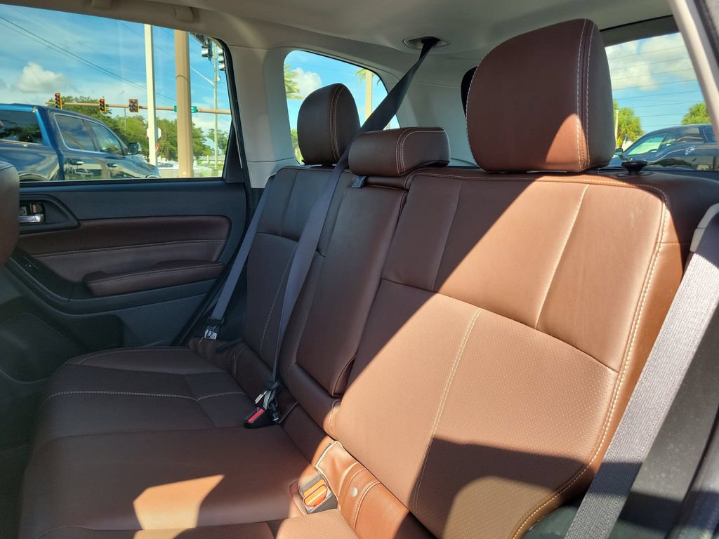 Used 2018 Subaru Forester 2.5i Touring AWD/4WD image 11
