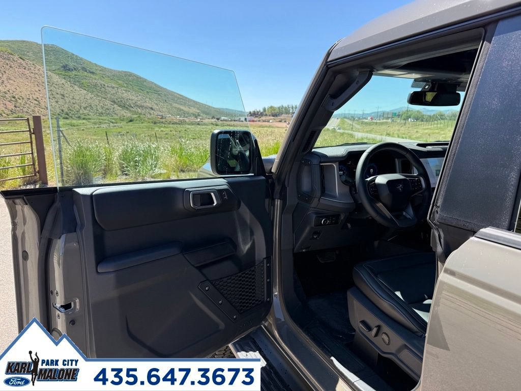 New 2026 Ford Bronco Outer Banks w/ Sasquatch Package AWD/4WD image 11