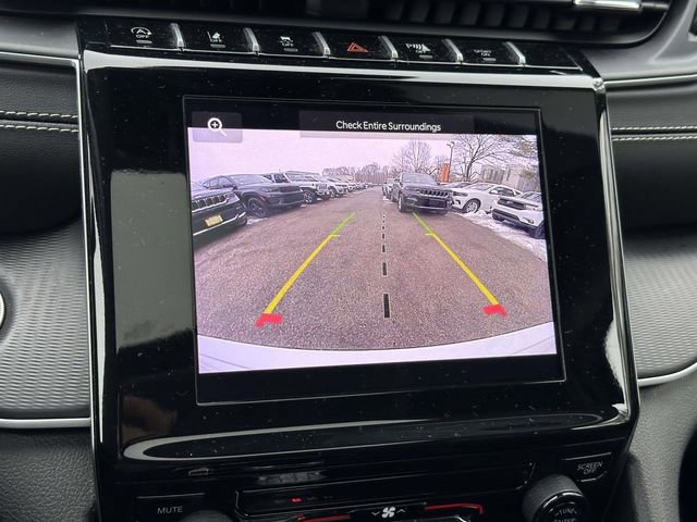 Certified 2024 Jeep Grand Cherokee Laredo X image 40