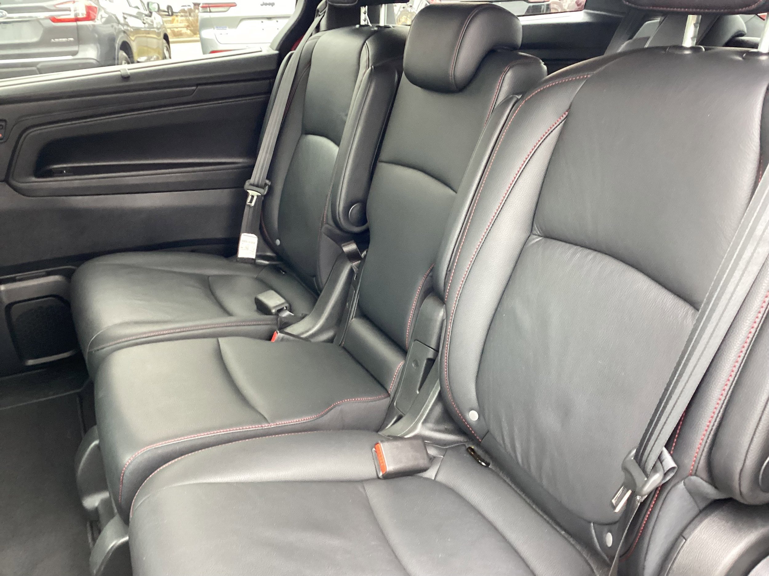 Used 2025 Honda Odyssey Sport-L image 13