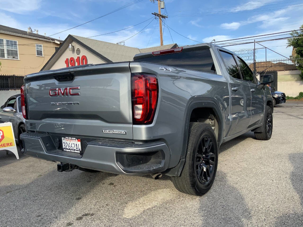 Used 2024 GMC Sierra 1500 Elevation AWD/4WD image 5