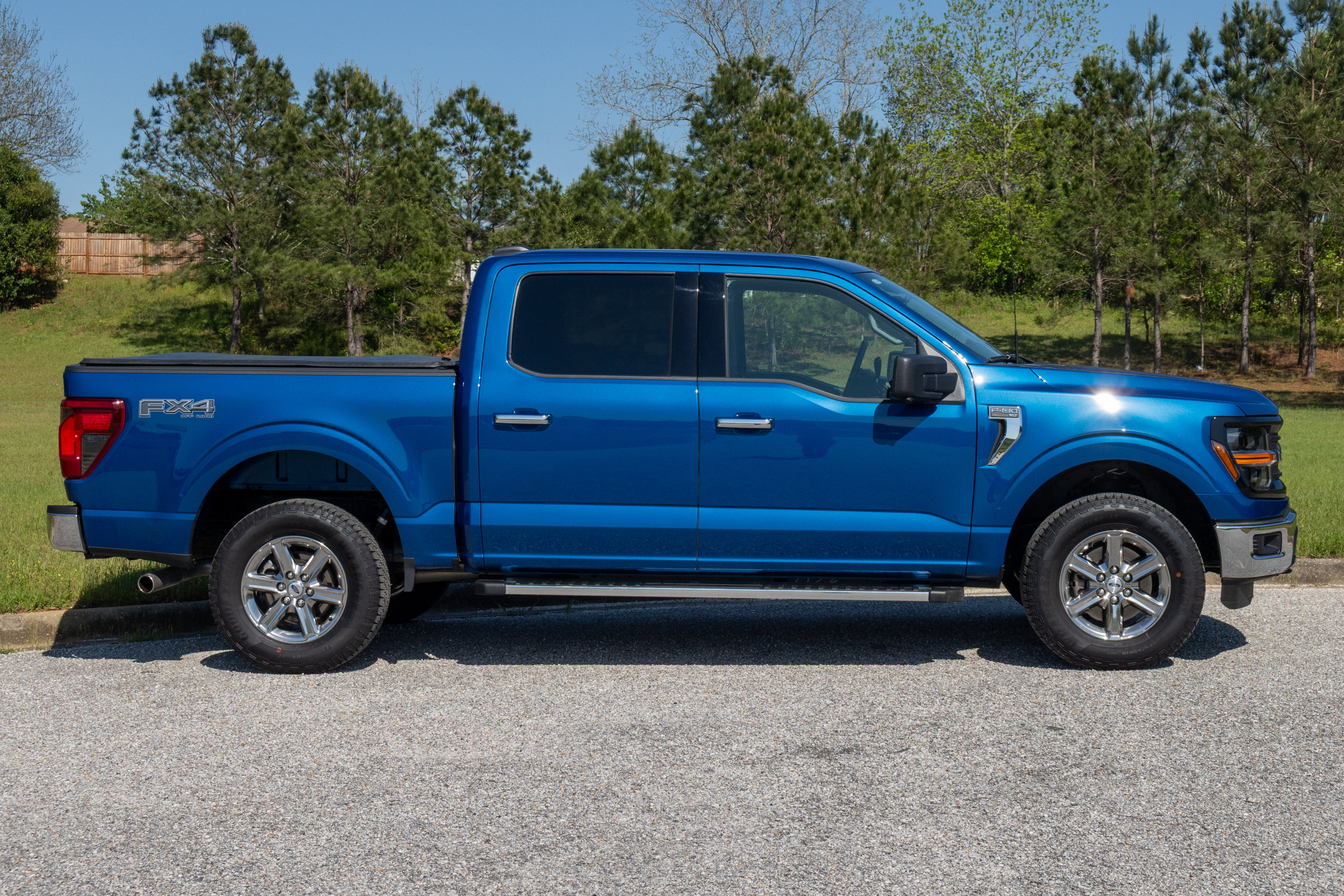 Used 2024 Ford F150 XLT w/ FX4 Off-Road Package image 7