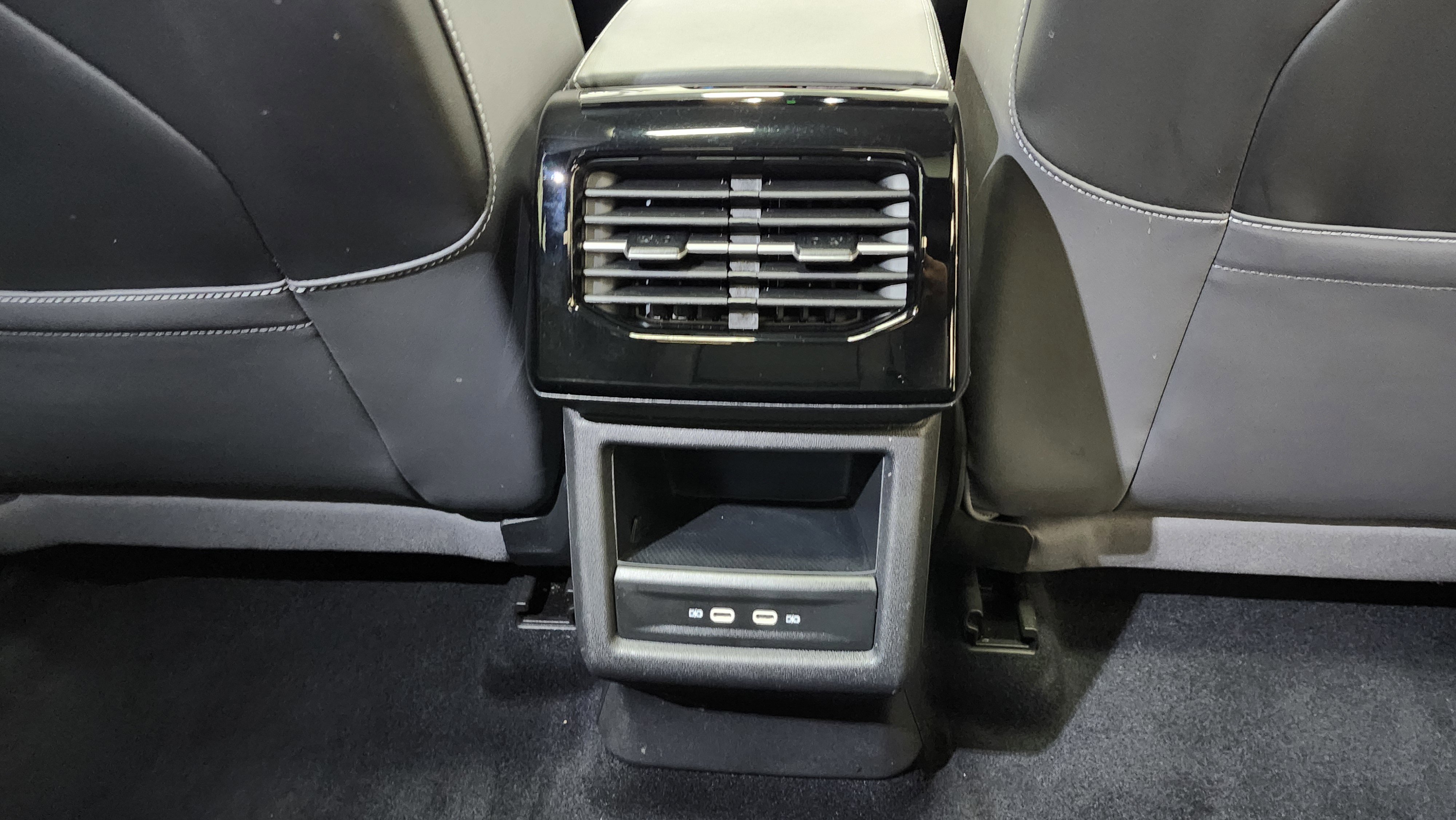 Used 2023 Volkswagen ID.4 Pro S image 22