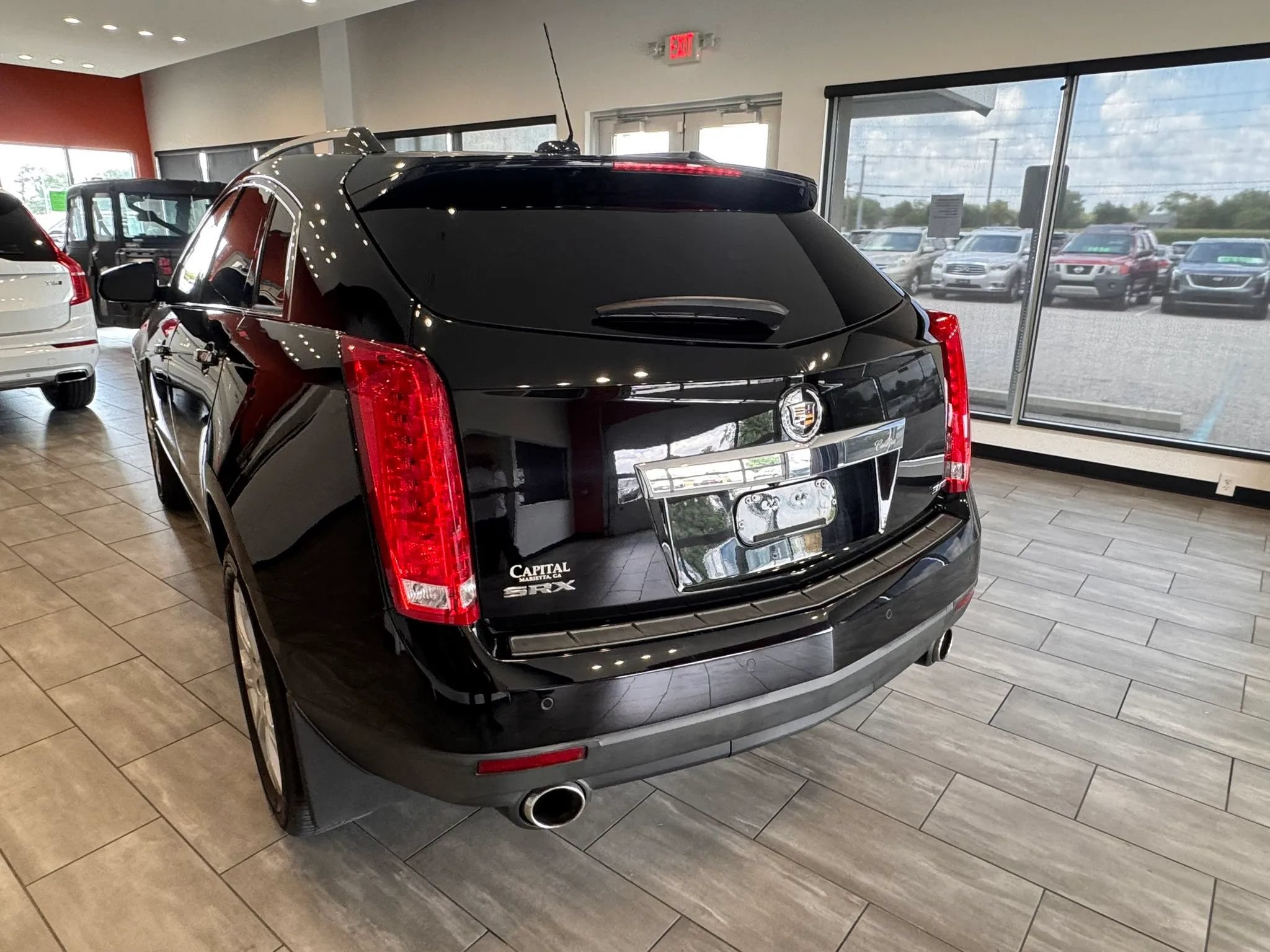 Used 2016 Cadillac SRX Premium FWD image 13