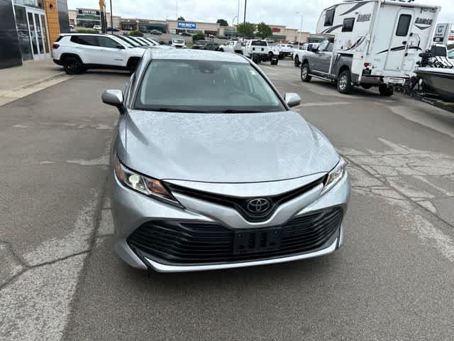 Used 2019 Toyota Camry LE FWD image 26