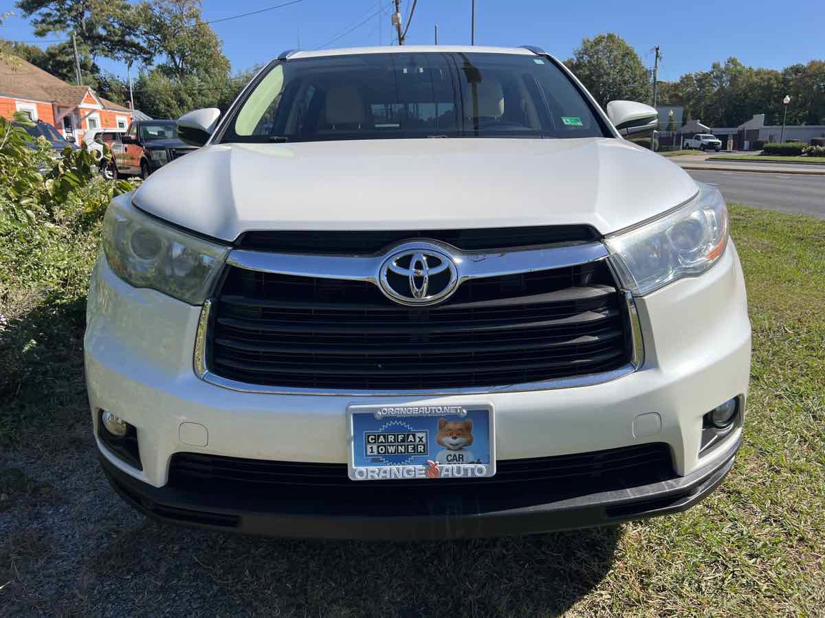 Used 2015 Toyota Highlander XLE image 8