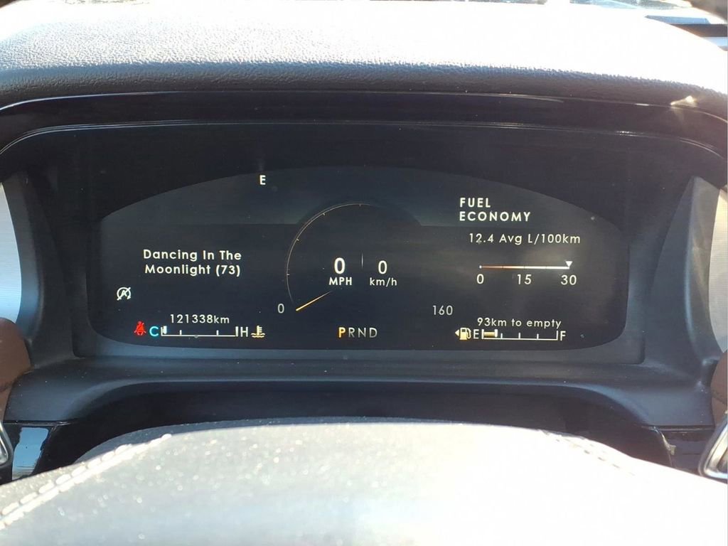 Used 2023 Lincoln Aviator Reserve w/ Equipment Group 201A image 14