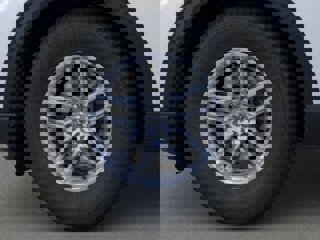 New 2025 Ford Explorer Active image 18