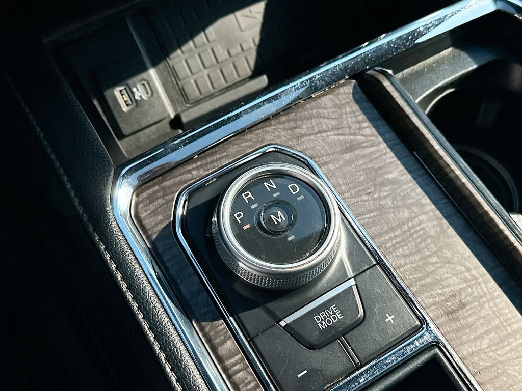Used 2021 Ford Expedition Limited image 22