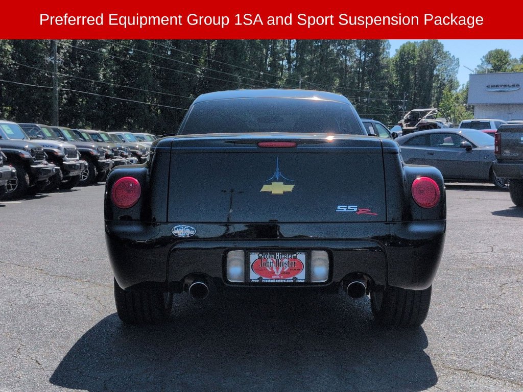 Used 2003 Chevrolet SSR RWD image 4