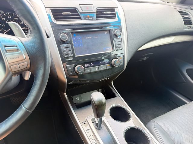 Used 2015 Nissan Altima 3.5 SL FWD image 26