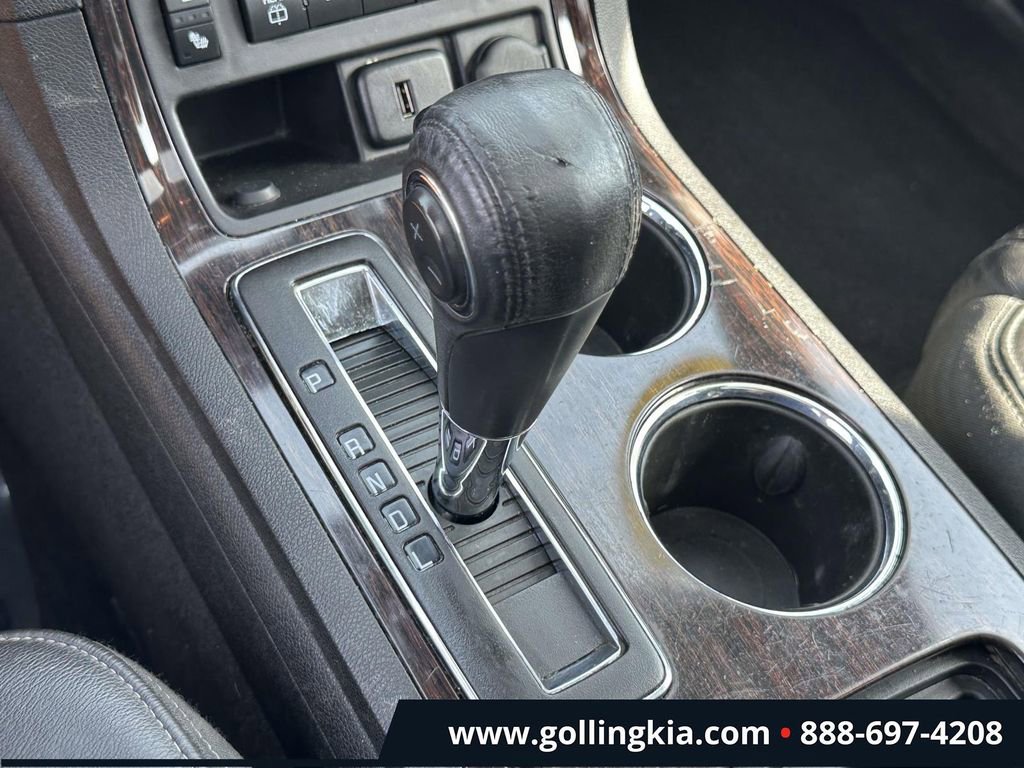 Used 2017 Chevrolet Traverse LT FWD image 28