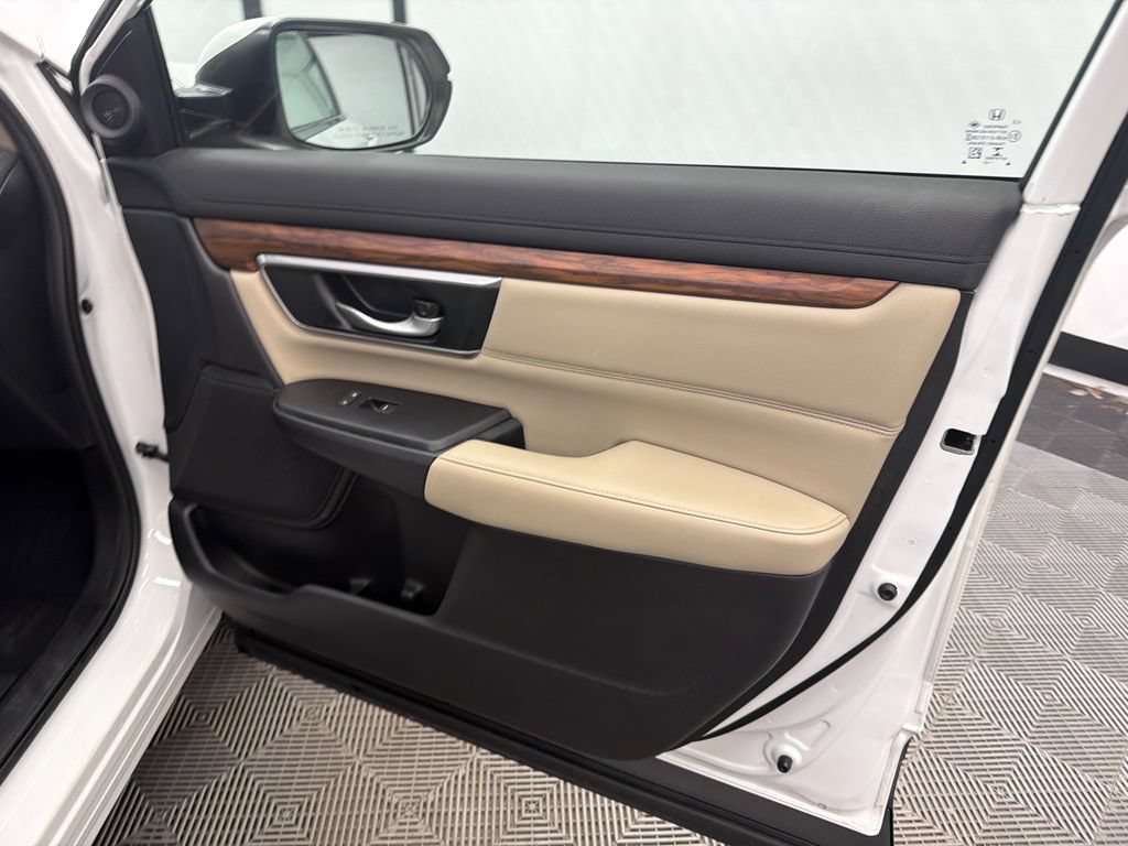 Certified 2022 Honda CR-V Touring image 16