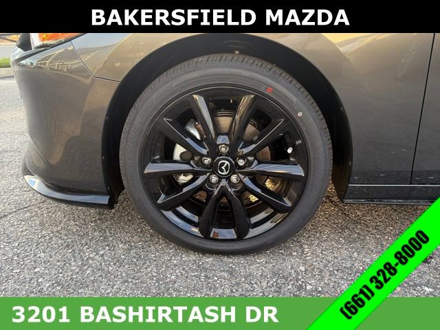 New 2026 MAZDA MAZDA3 Hatchback w/Premium Plus Pkg image 25