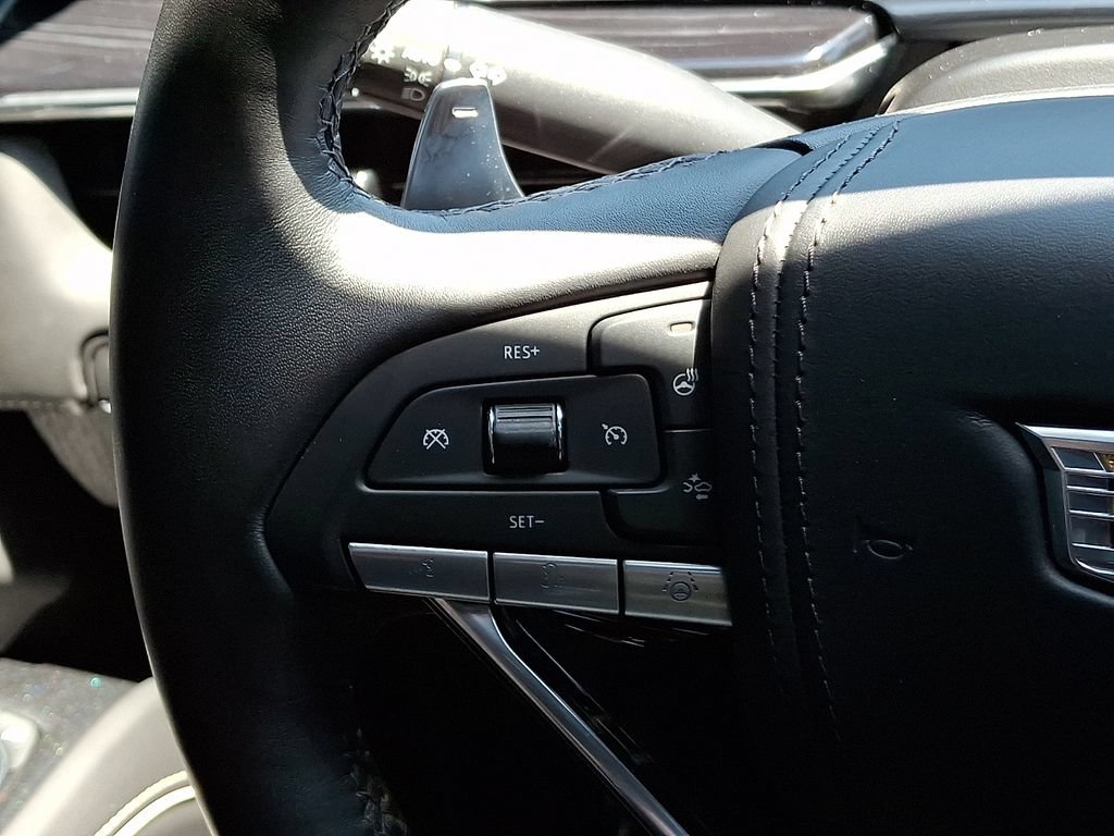Used 2023 Cadillac Escalade V w/ LPO, ONYX Package AWD/4WD image 23