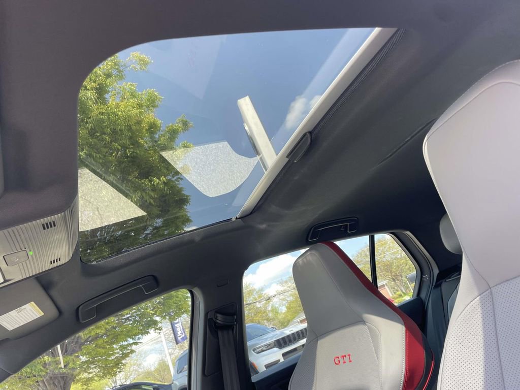 Used 2025 Volkswagen GTI SE w/ SE Leather Seating Package FWD image 22