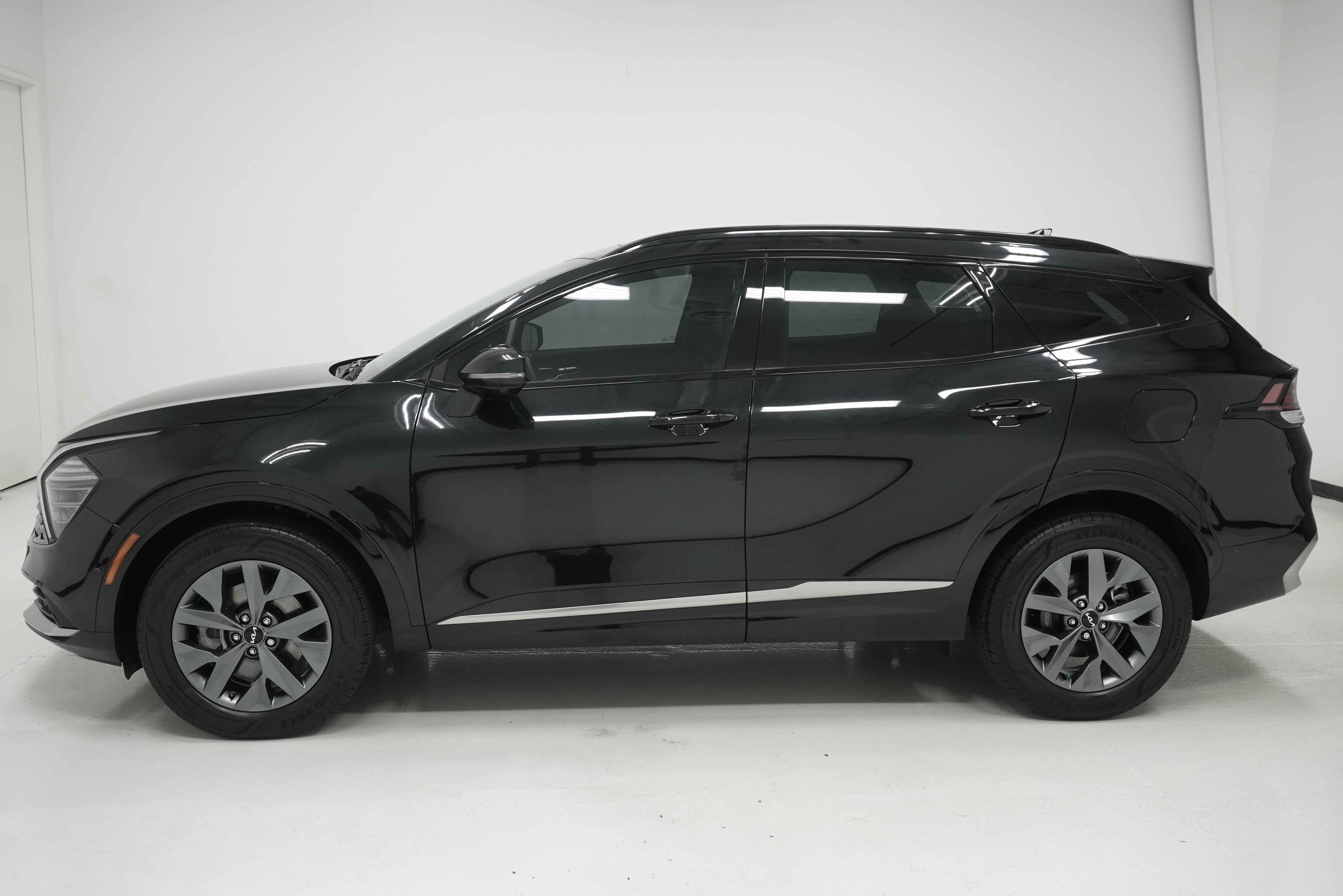 Used 2025 Kia Sportage SX Prestige AWD/4WD image 7