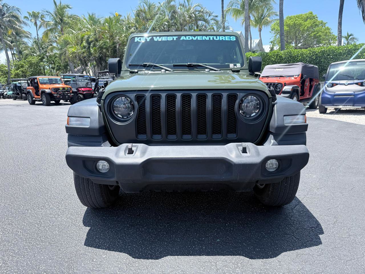 Used 2023 Jeep Wrangler Unlimited Sport w/ Sun And Sound Package AWD/4WD image 7