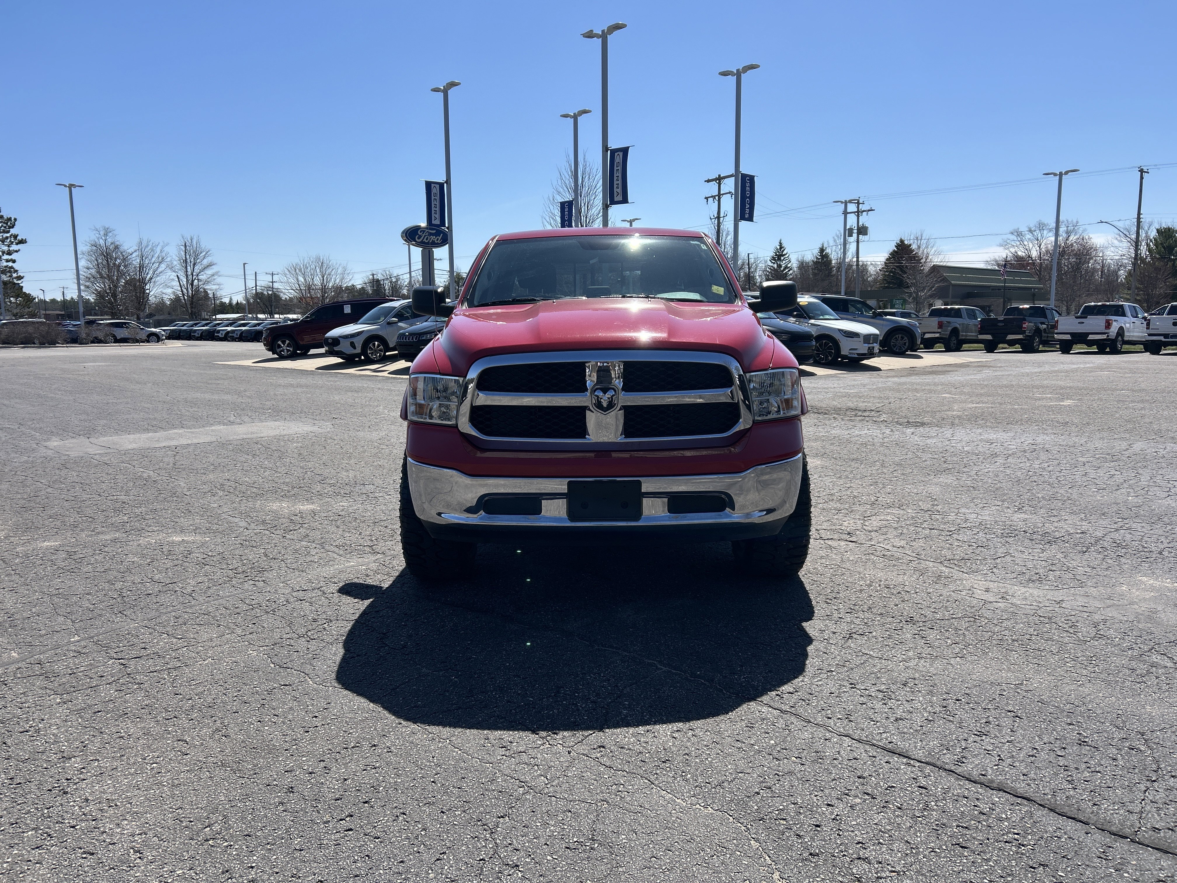 Used 2019 RAM 1500 Classic SLT AWD/4WD image 9