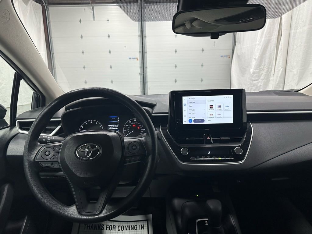 Used 2025 Toyota Corolla LE w/ LE Premium Package image 16