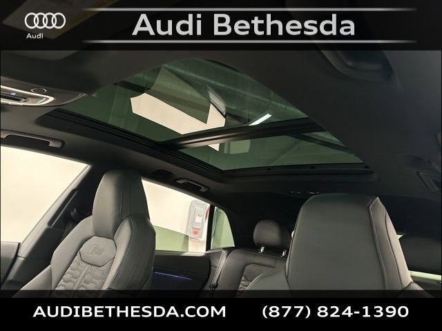 New 2026 Audi RS Q8 performance image 24