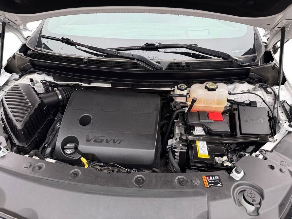 Used 2022 Buick Enclave Avenir w/ Avenir Technology Package image 28