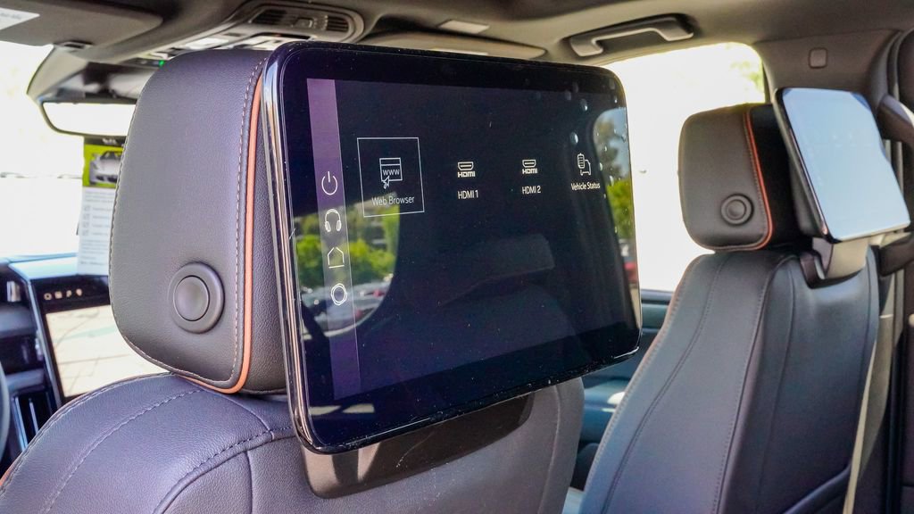 New 2026 GMC Yukon XL AT4 image 12