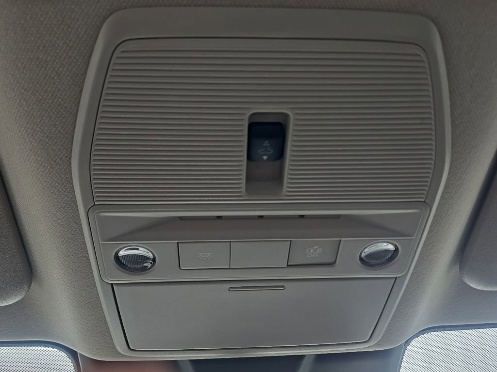 New 2026 Nissan Sentra SV w/ SV Convenience Package FWD image 21