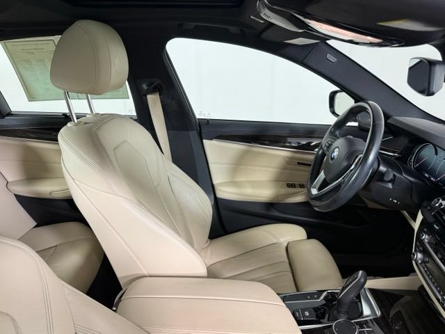 Used 2018 BMW 540i RWD image 33