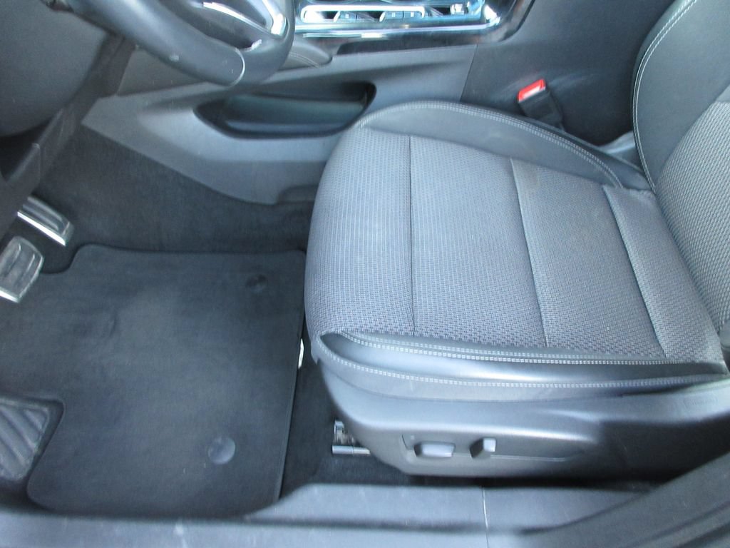 Certified 2022 Buick Envision Preferred w/ Sport Touring Package FWD image 22