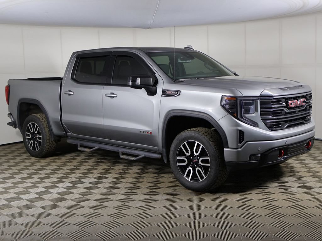 Used 2023 GMC Sierra 1500 AT4 w/ AT4 Preferred Package AWD/4WD image 2
