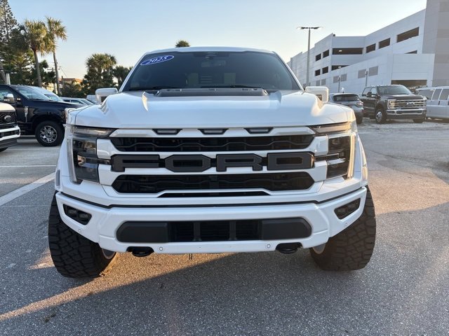 Used 2025 Ford F150 Raptor image 3