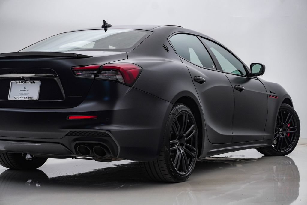 Certified 2023 Maserati Ghibli Modena Q4 AWD/4WD image 10