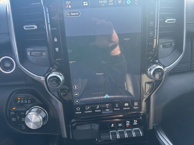 Used 2023 RAM 1500 Laramie image 16