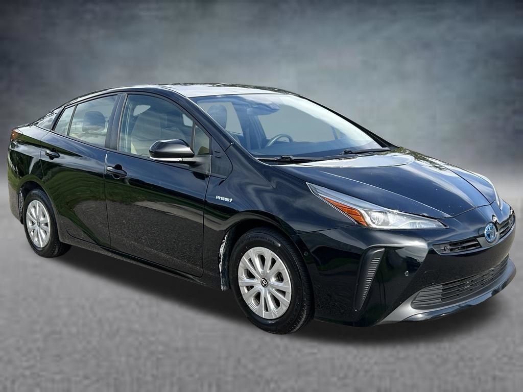 Used 2021 Toyota Prius LE FWD image 7