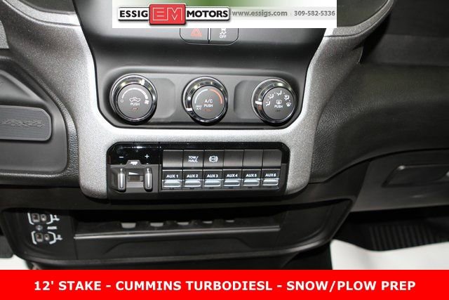 New 2024 RAM 3500 Tradesman image 18