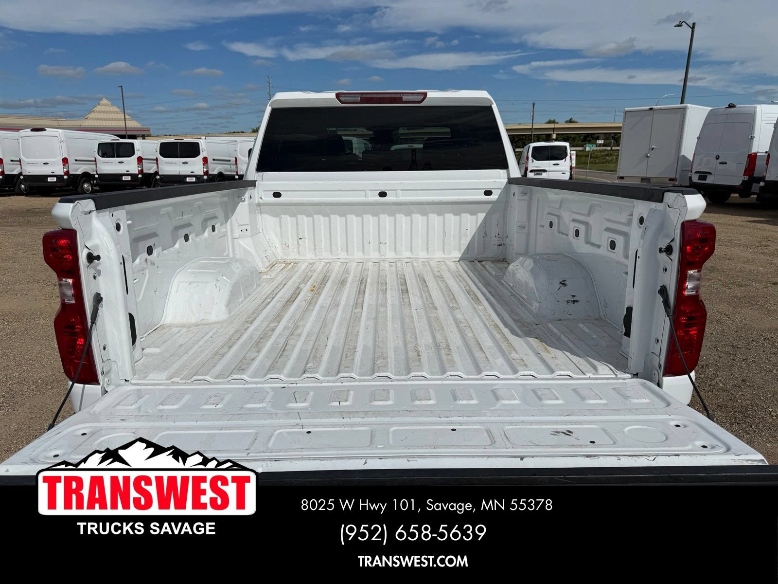 Used 2025 Chevrolet Silverado 2500 LT w/ Convenience Package AWD/4WD image 14
