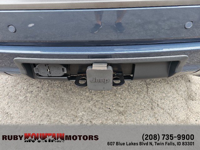 Used 2021 Jeep Grand Cherokee Limited AWD/4WD image 31