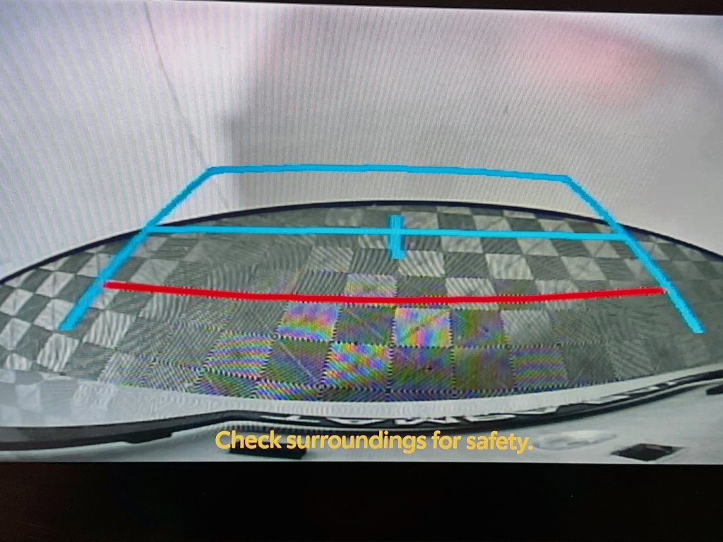 Used 2025 Toyota Sienna XLE FWD image 25