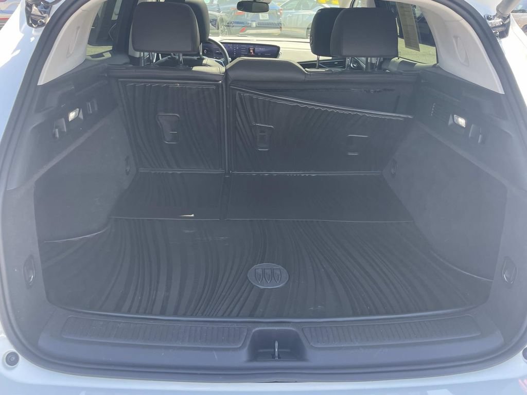 Used 2024 Buick Envision Preferred AWD/4WD image 11