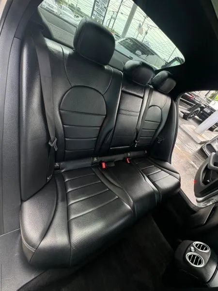 Used 2015 Mercedes-Benz C 300 4MATIC Sedan image 25