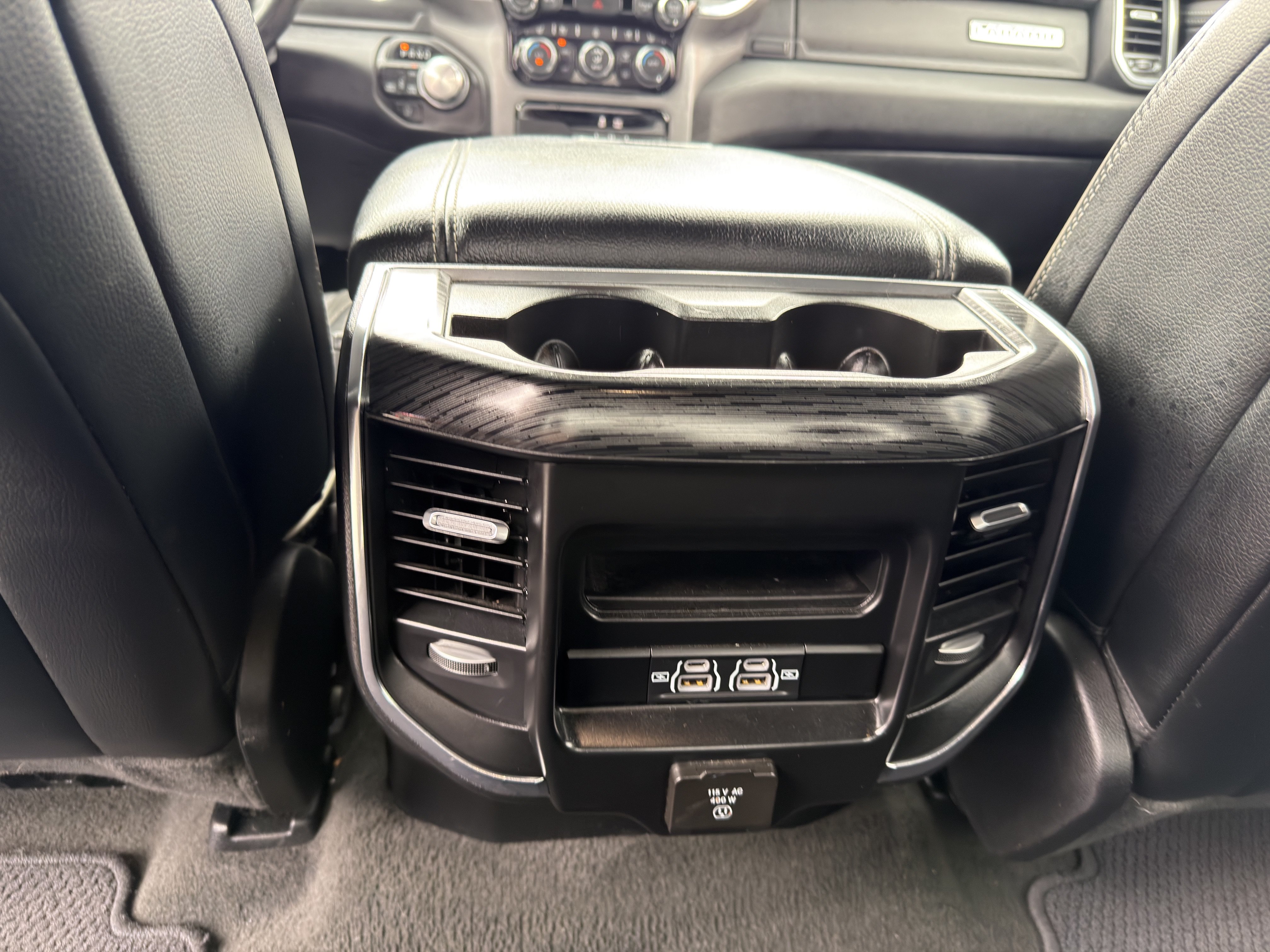 Used 2024 RAM 1500 Laramie AWD/4WD image 22